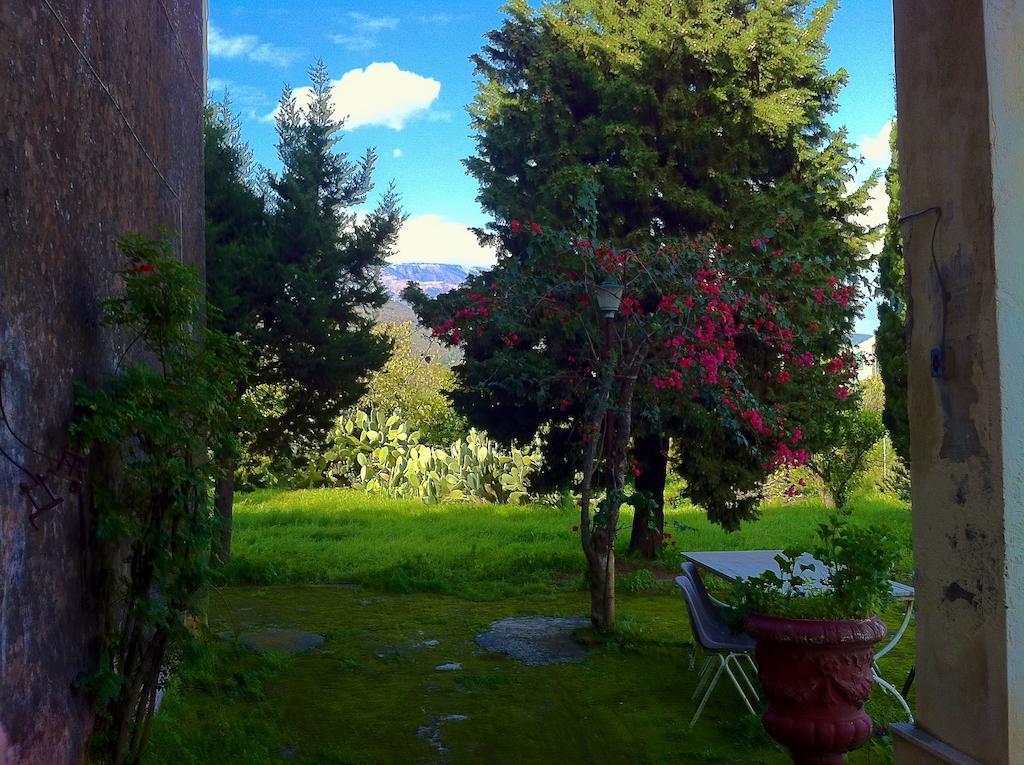 Villa Bonaccorso - Antica E Maestosa Villa Con Piscina Ai Piedi Dell'Etna วิอากรานเด ภายนอก รูปภาพ